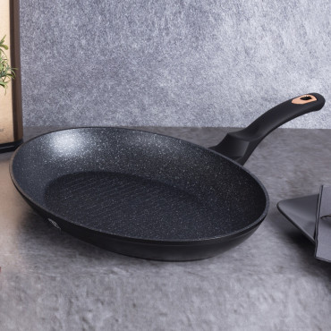 BrlBH/7149 35x25Cm Black Rose